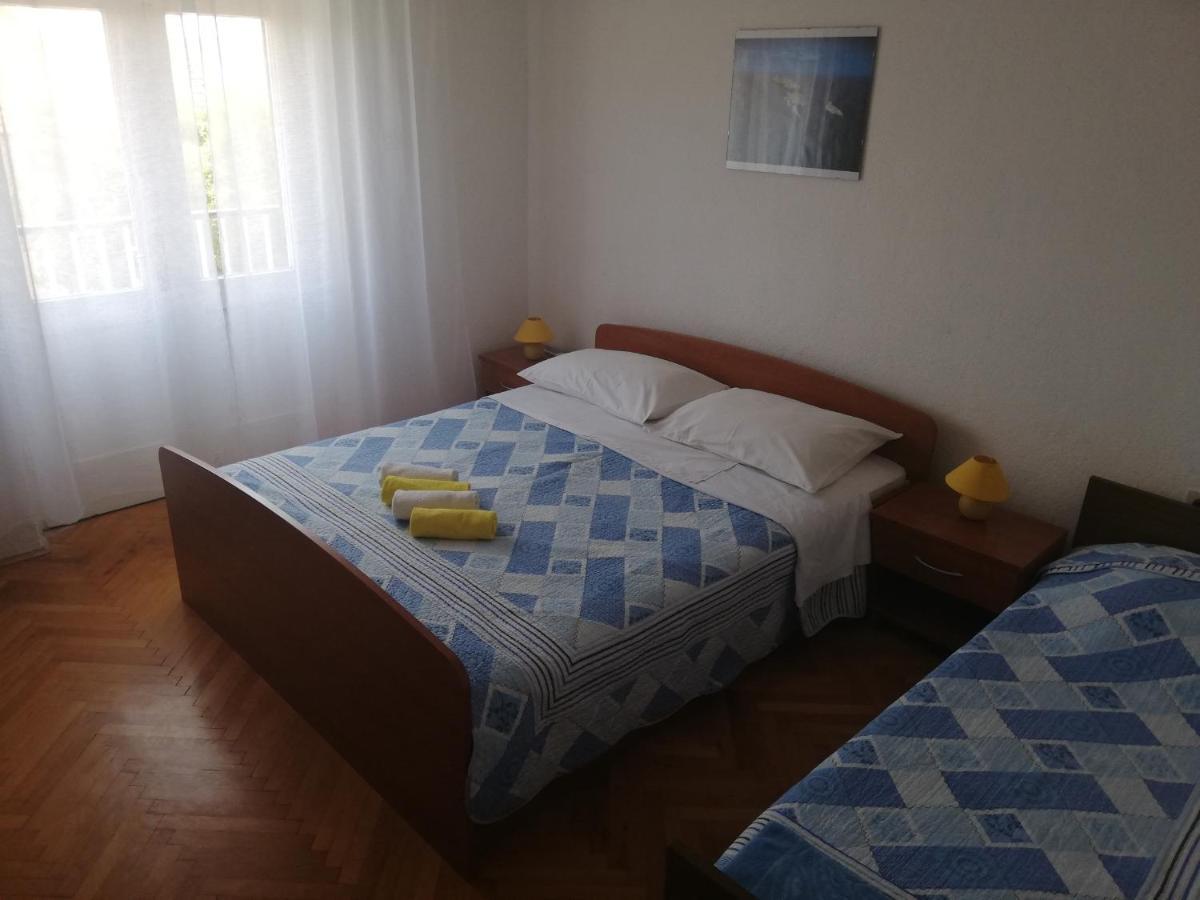 Apartments And Rooms With Parking Space Zavala, Hvar - 128 Jelsa  Kültér fotó