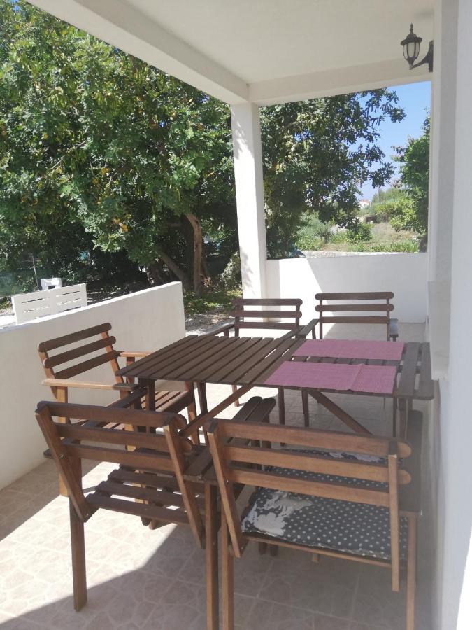 Apartments And Rooms With Parking Space Zavala, Hvar - 128 Jelsa  Kültér fotó
