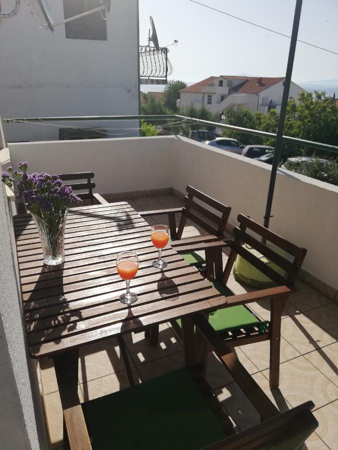 Apartments And Rooms With Parking Space Zavala, Hvar - 128 Jelsa  Kültér fotó